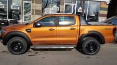 Ford Ranger Çamurluk Üstü Dodik Vidalı